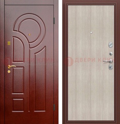 Красная металлическая дверь с МДФ панелями ДМ-368 в Воронеже
