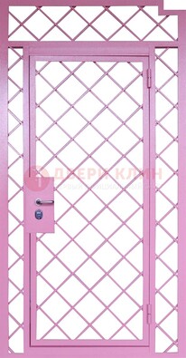 Розовая металлическая решетчатая дверь ДР-15 в Воронеже