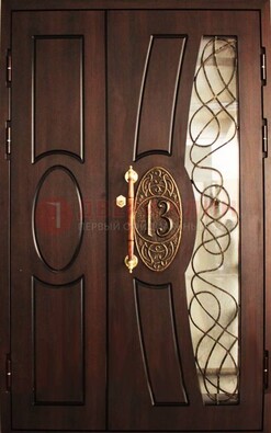 Полуторная стальная дверь со стеклом и золотой ковкой ДСК-14 в Воронеже
