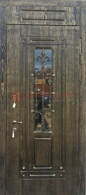 Зеленая входная дверь со стеклом и ковкой ДСК-67 в Воронеже