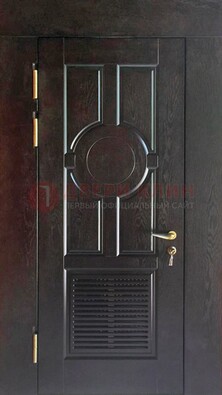 Входная темная дверь винорит с решеткой ДВТ-250 в Воронеже